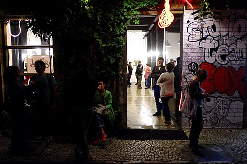 studioteambox - inauguração da expo Cut the Scrap